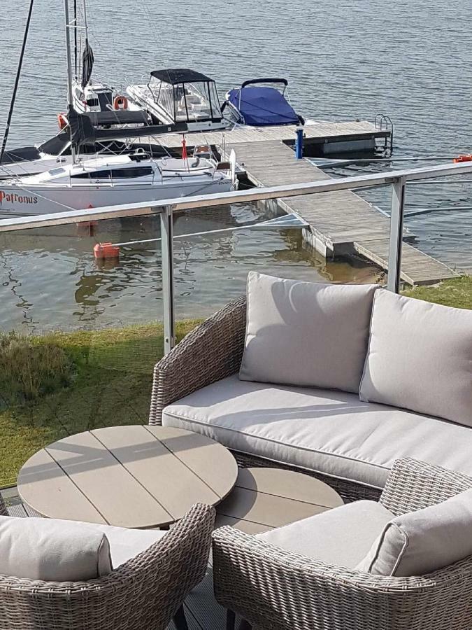 Апартаменты Apartament Z Widokiem Na Jezioro Рыдзево Экстерьер фото